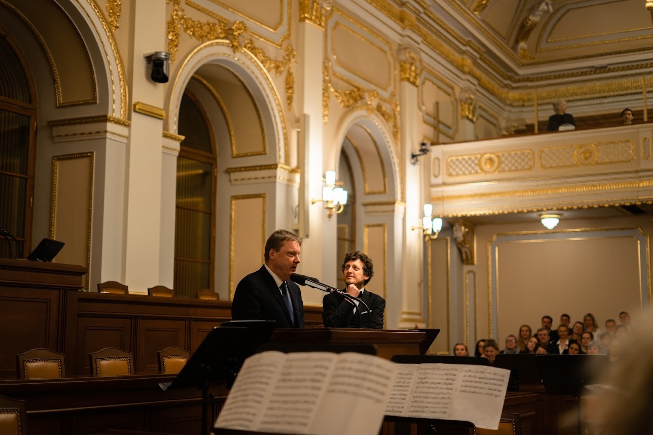 Photography 5 of project Public Hearing of Mozart and Mysliveček