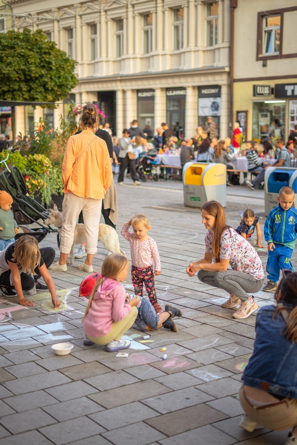 Fotografie 11 projektu STŮL NA MÍRU v Pardubicích